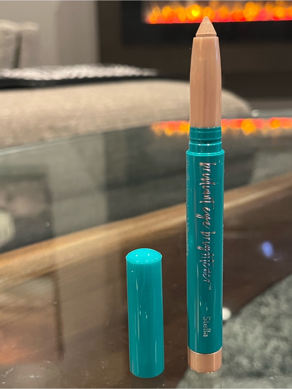 Thrive Eyeshadow Stick - Stella